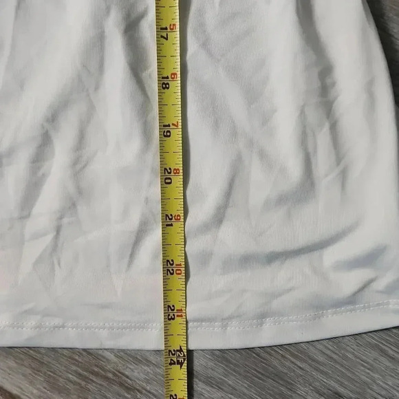 Eleven by Venus Williams Built-In-Bra Workout Tank Top - Picture 2 of 8